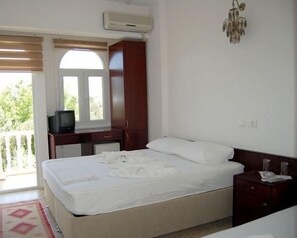 Standard Double or Twin Room | Desk, free cribs/infant beds, free WiFi - Hotel Selina (Ayvalik)