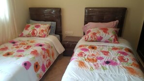 Leilighet – comfort | 2 soverom, sengetøy av topp kvalitet og individuelt dekorert