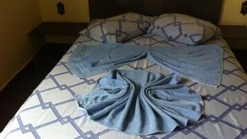 Wi-Fi de cortesia, roupa de cama