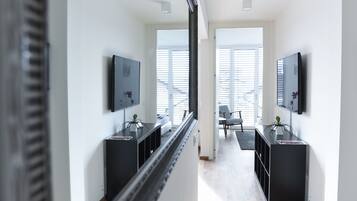 Deluxe Apartment, 2 Bedrooms, Terrace, City View (B3) | View from room