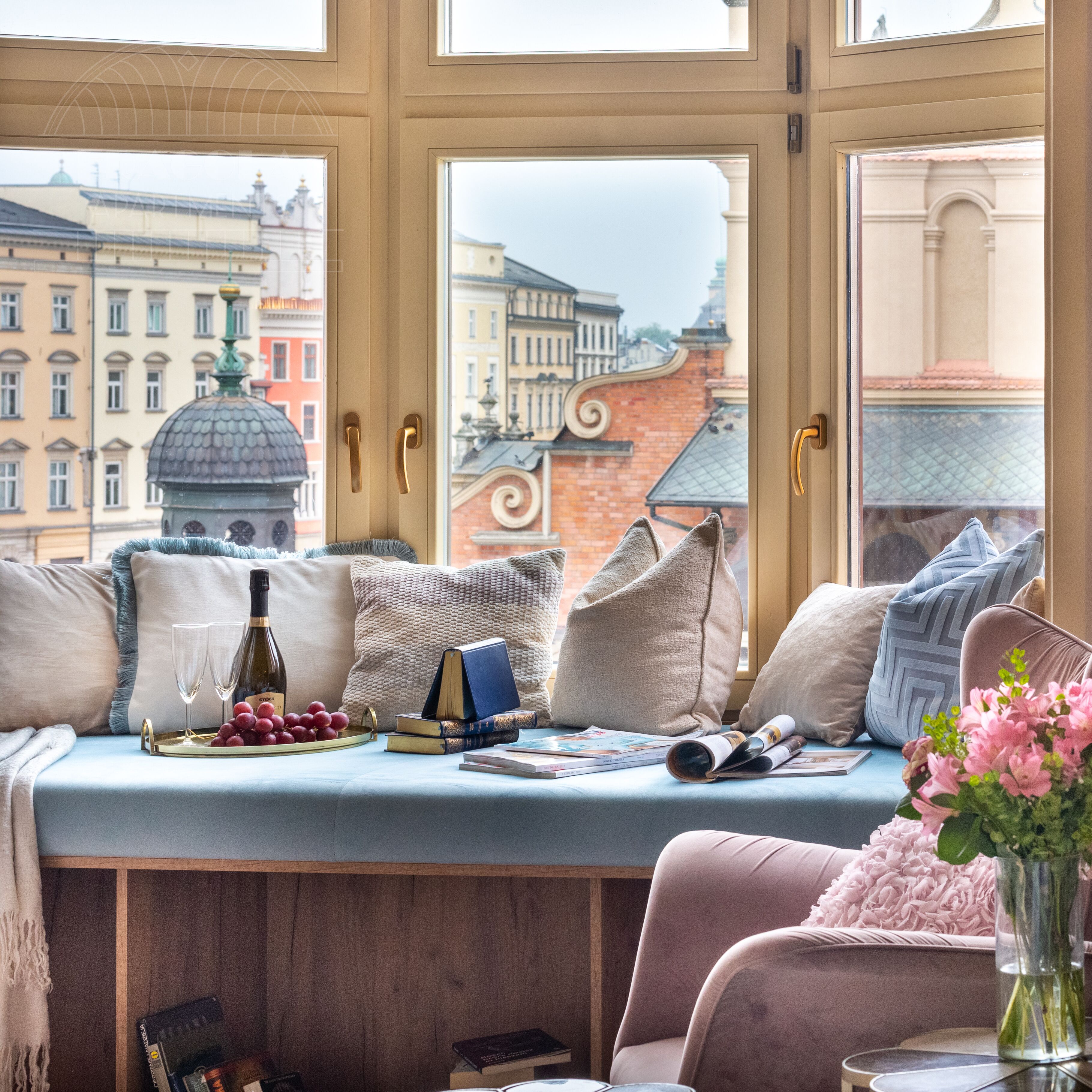 premium studio, 1 king bed with sofa bed, kitchenette, city view | premium bedding, individually decorated, individually furnished, desk