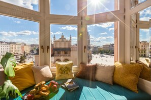 Royal Apartment, 1 Bedroom, Kitchenette, City View