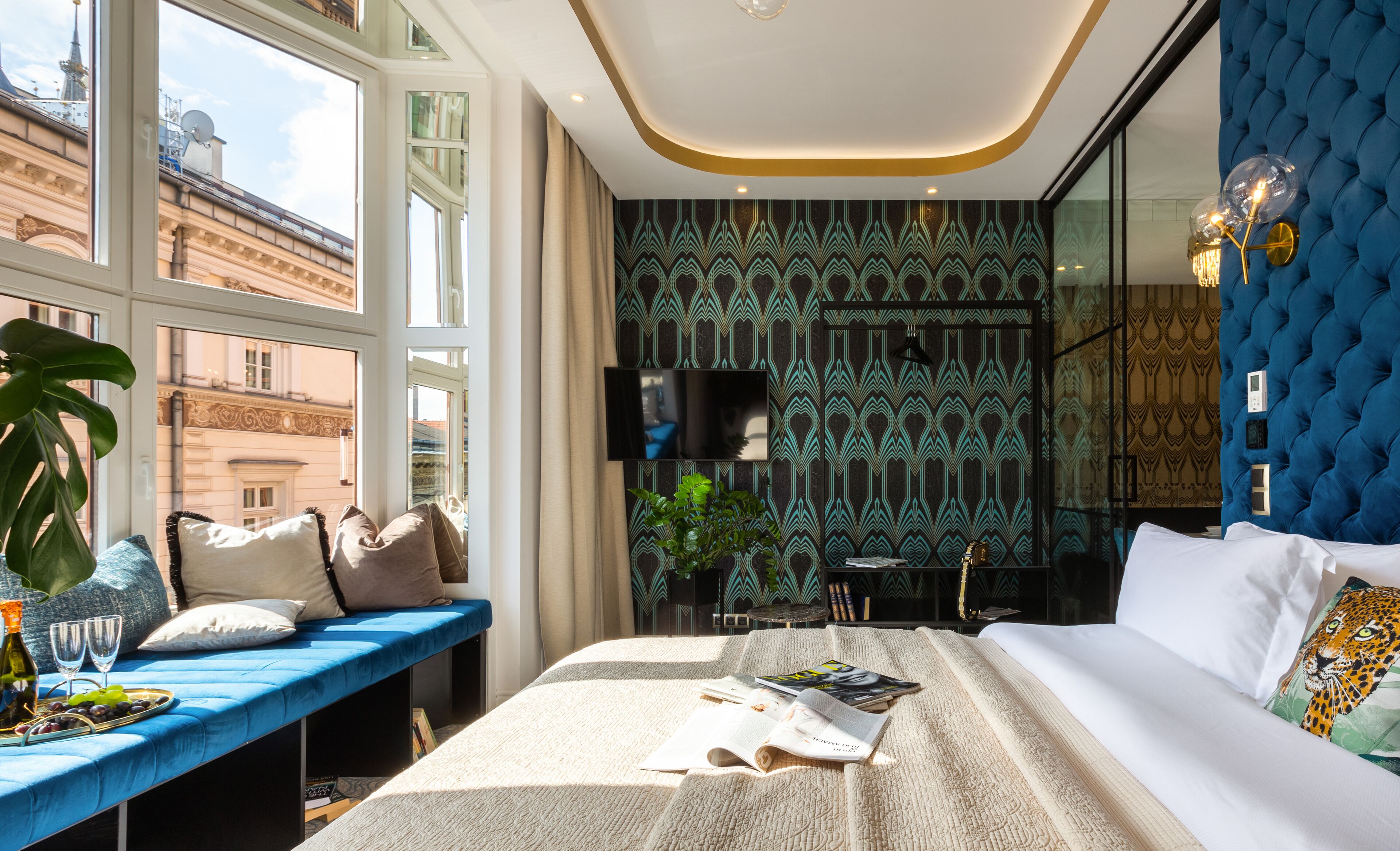 luxury apartment, 2 bedrooms, bathtub, city view | view from room