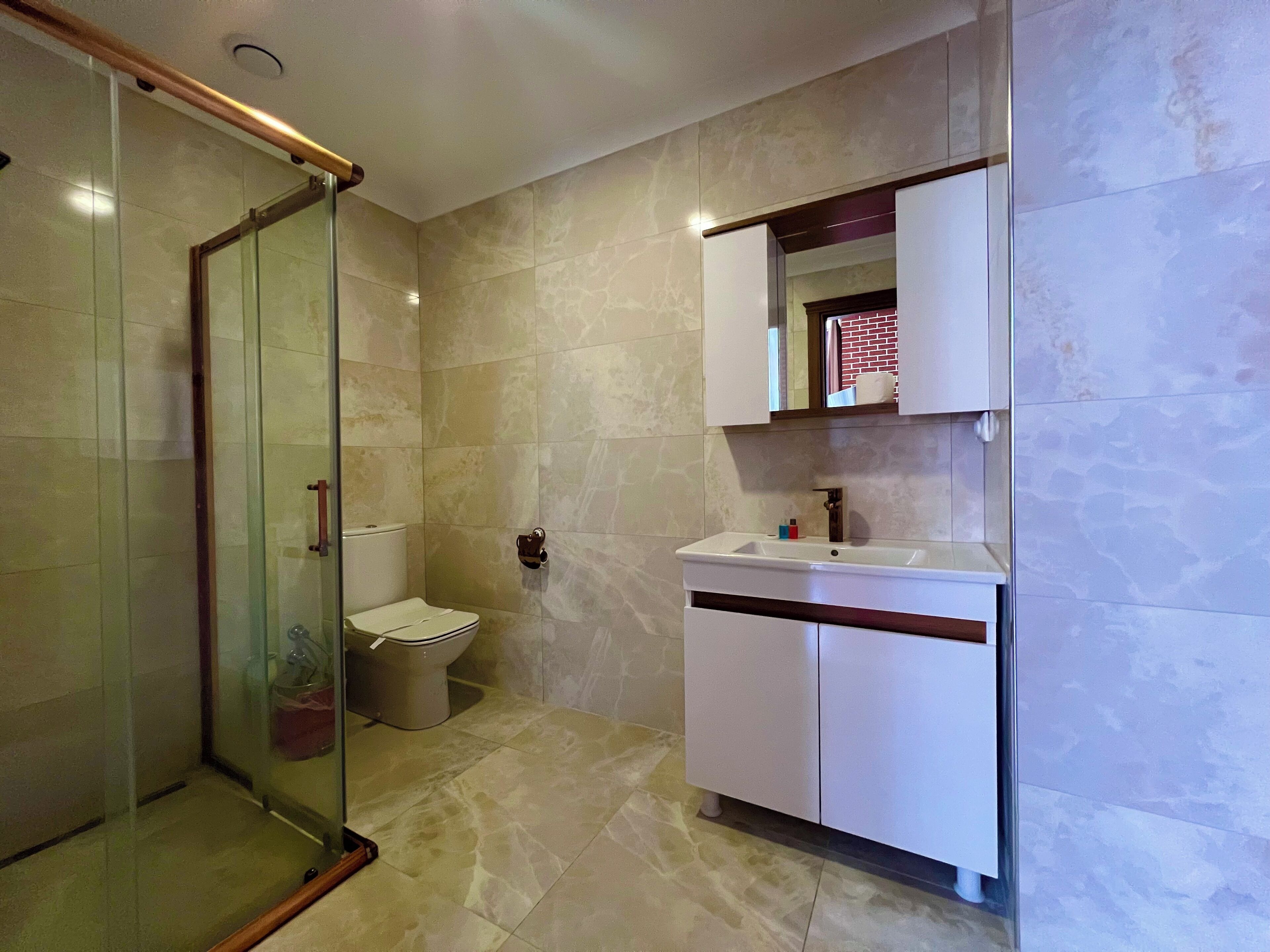superior room | bathroom | shower, free toiletries, hair dryer, slippers