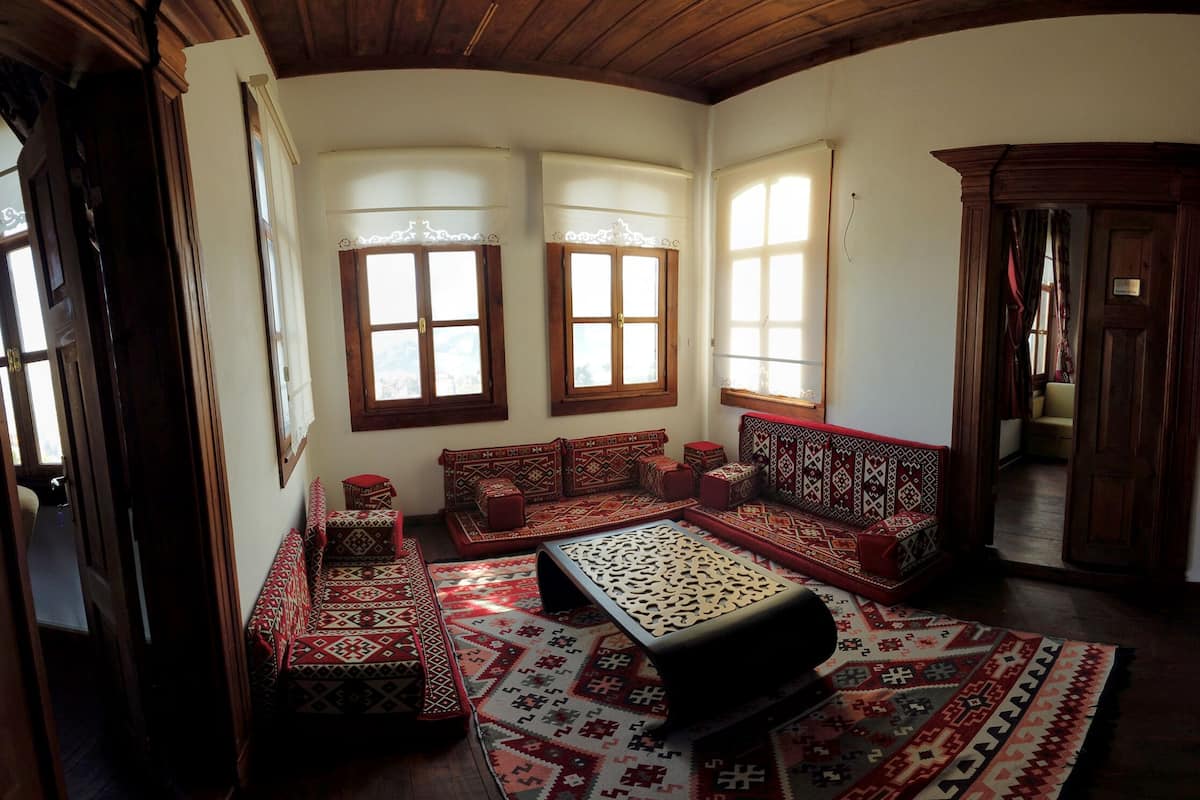 exclusive double room, sea view | living area | lcd tv