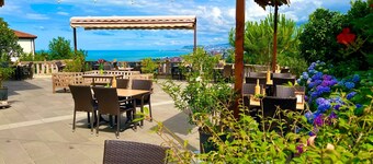 メイメット エフェンディ コナギ オテル レストラン