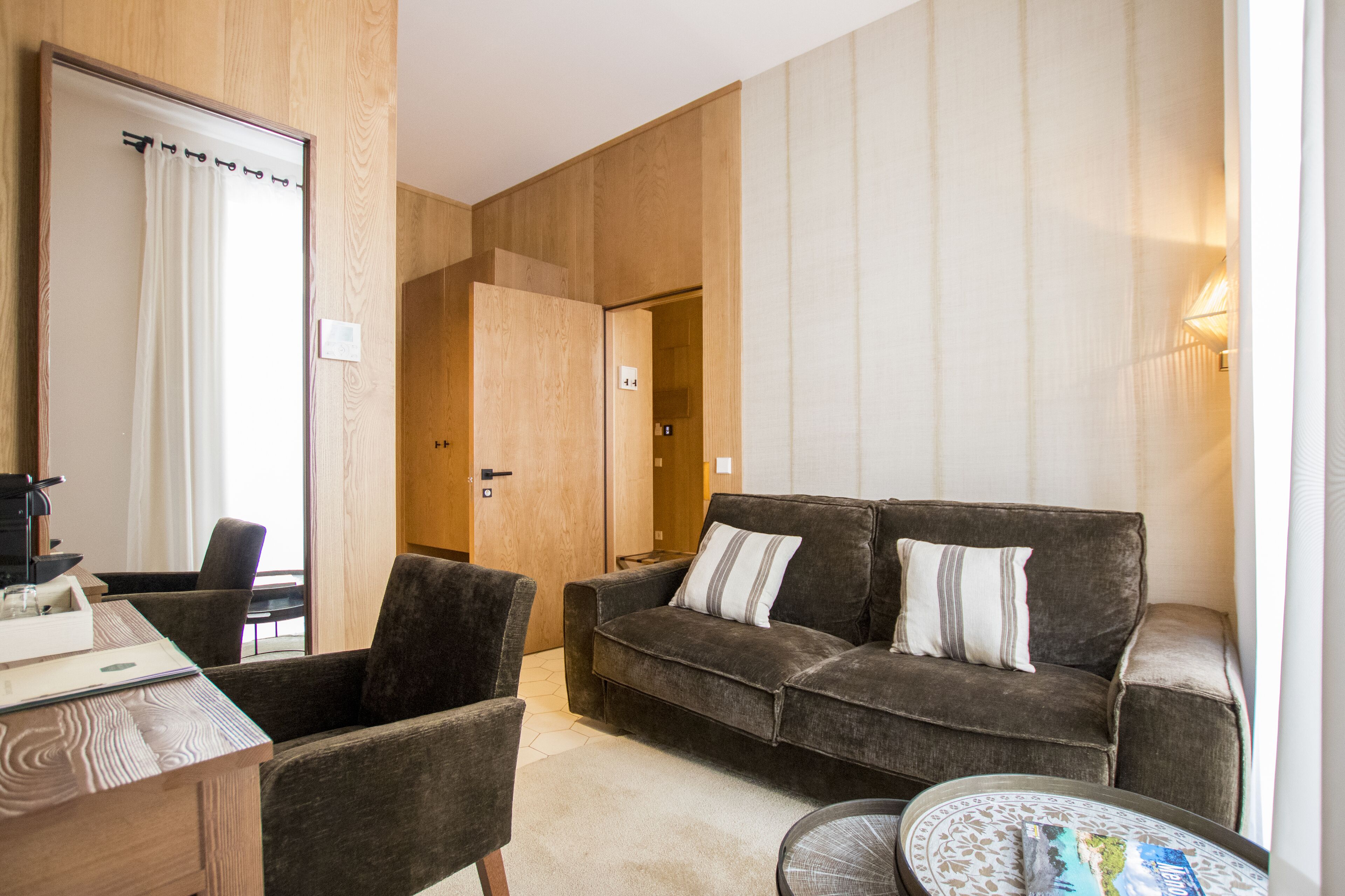 deluxe room | 1 bedroom, egyptian cotton sheets, premium bedding, down duvets