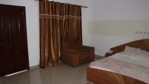 Phòng Suite Executive | Bàn, truy cập Internet không dây miễn phí, bộ trải giường