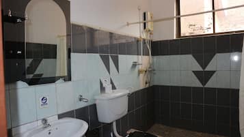 Douche, serviettes fournies