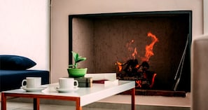 Chalet | Living area | Flat-screen TV - Azalea Luxury Lodge (San Rafael)