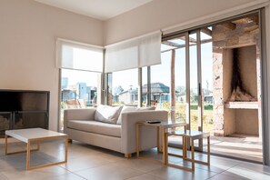 小木屋 | 客廳 | 平面電視