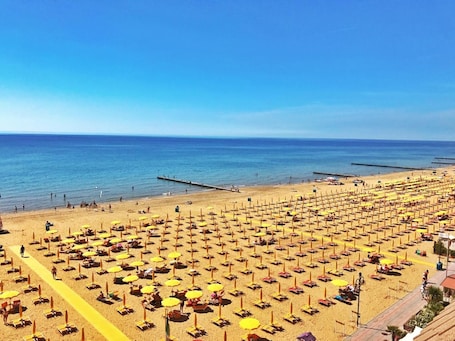 Playa privada, arena blanca