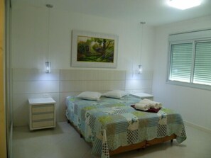 客房, 2 间卧室 (Apenas Transferência Bancária) | 2 多间卧室、熨斗/熨衣板、床单