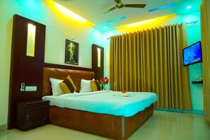 Royal Double Room, Accessible, City View | View from room