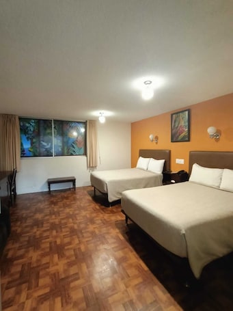 Standard Room | In-room safe, desk, soundproofing, iron/ironing board