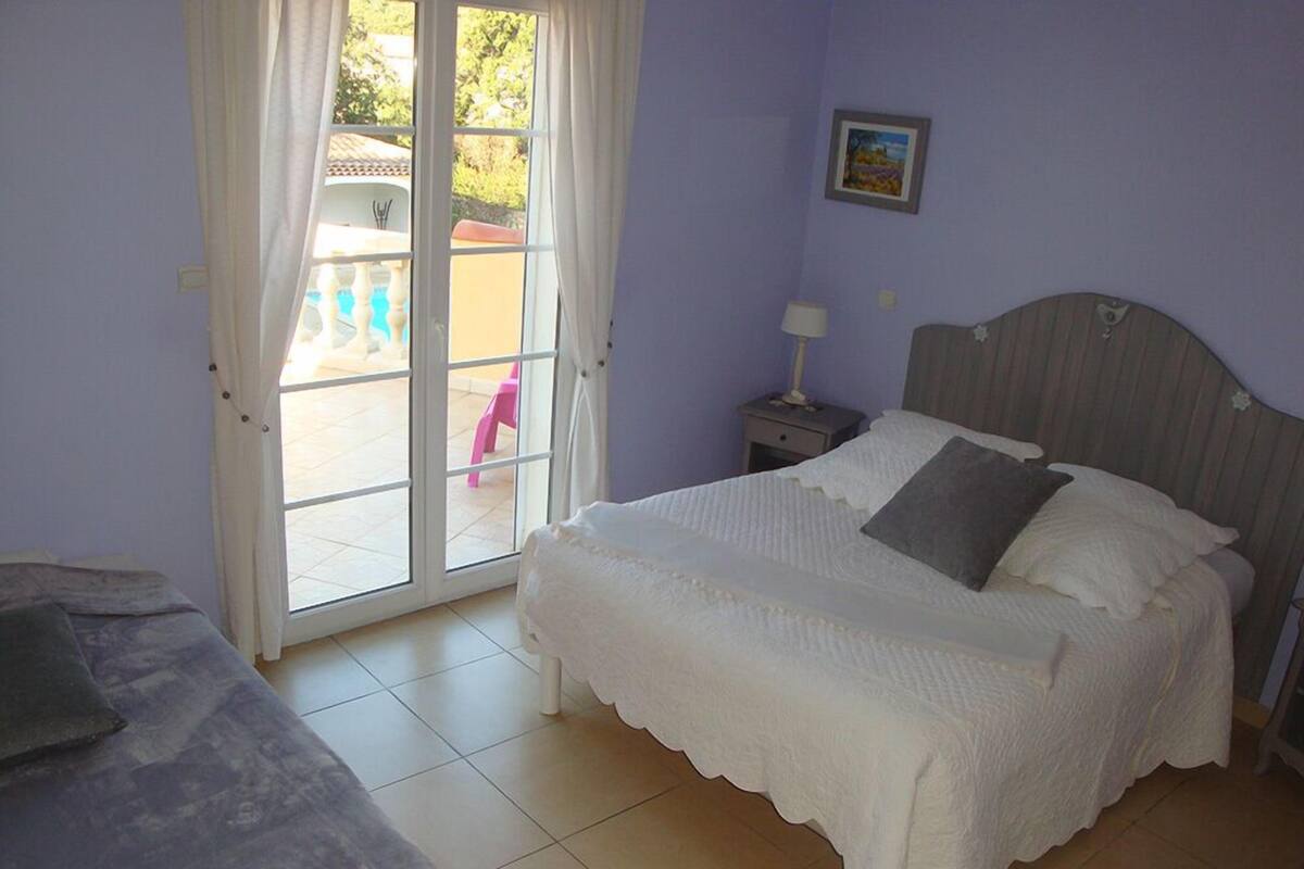 Triple Room, Pool View