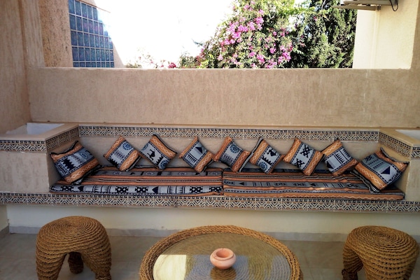 Comfort Apartment, 3 Bedrooms, Terrace, Beachside | Terrace/patio