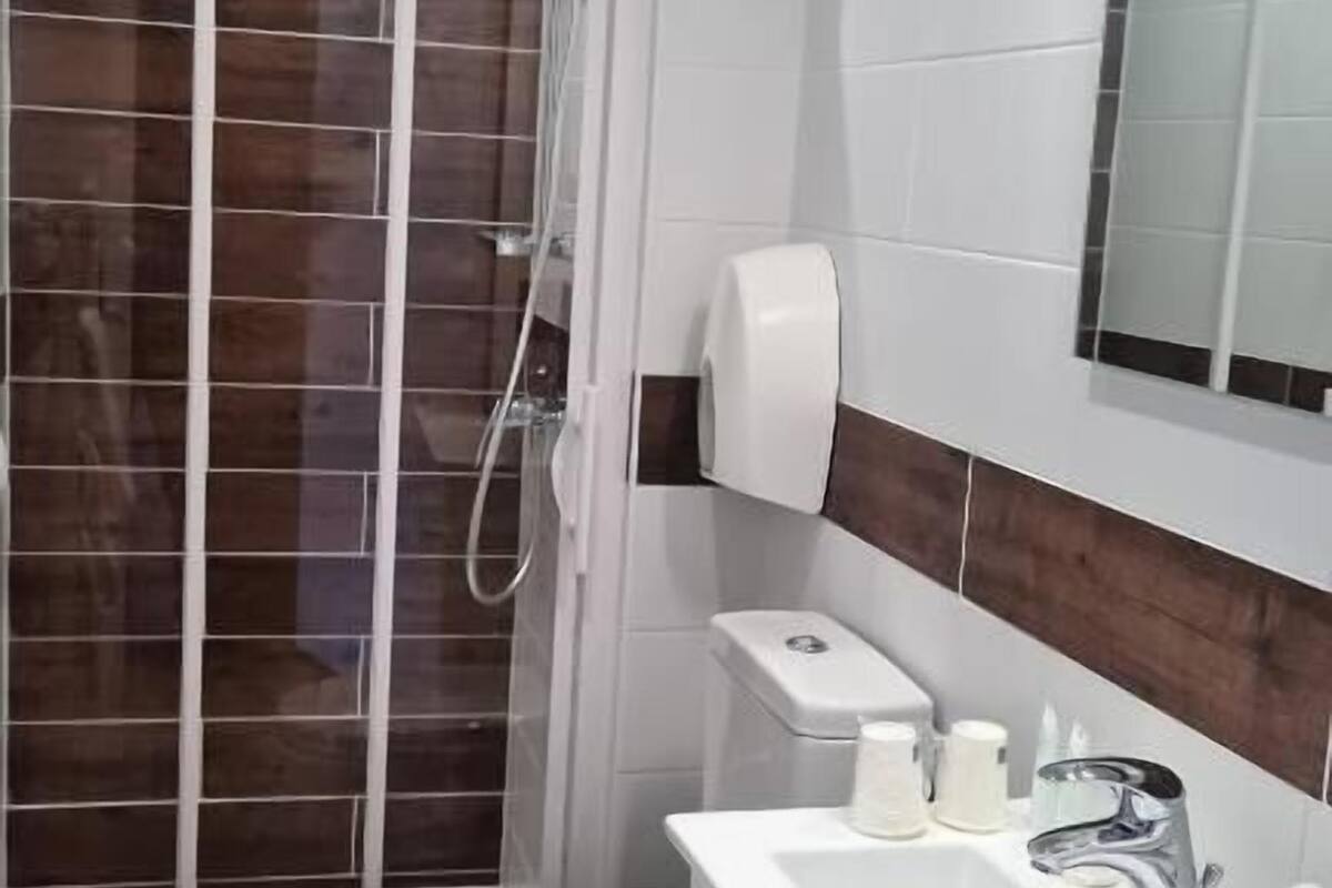 double room | 1 bedroom, premium bedding, desk, iron/ironing board