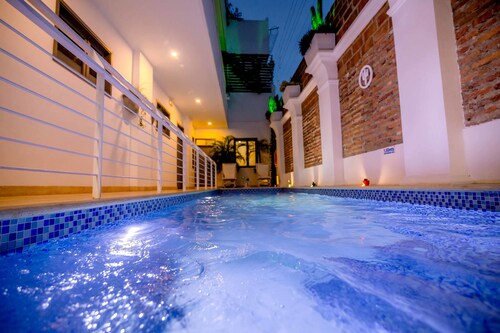 El Cactus Luxury Apartments in Historic Center