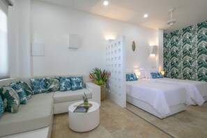Apartamento Deluxe, 1 cama de matrimonio grande | 1 dormitorio, ropa de cama de alta calidad, minibar y caja fuerte