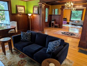 Interior detail - Evermore Guesthouse (Portland)