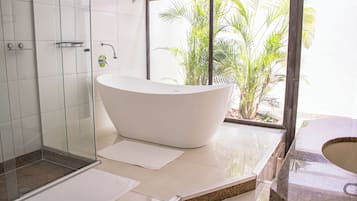 Suítes Duplex | Bathroom