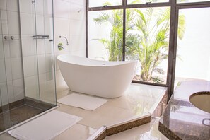 Suítes Duplex | Bathroom - Hotel Dan Inn São José do Rio Preto By Nacional Inn  (São José do Rio Preto)