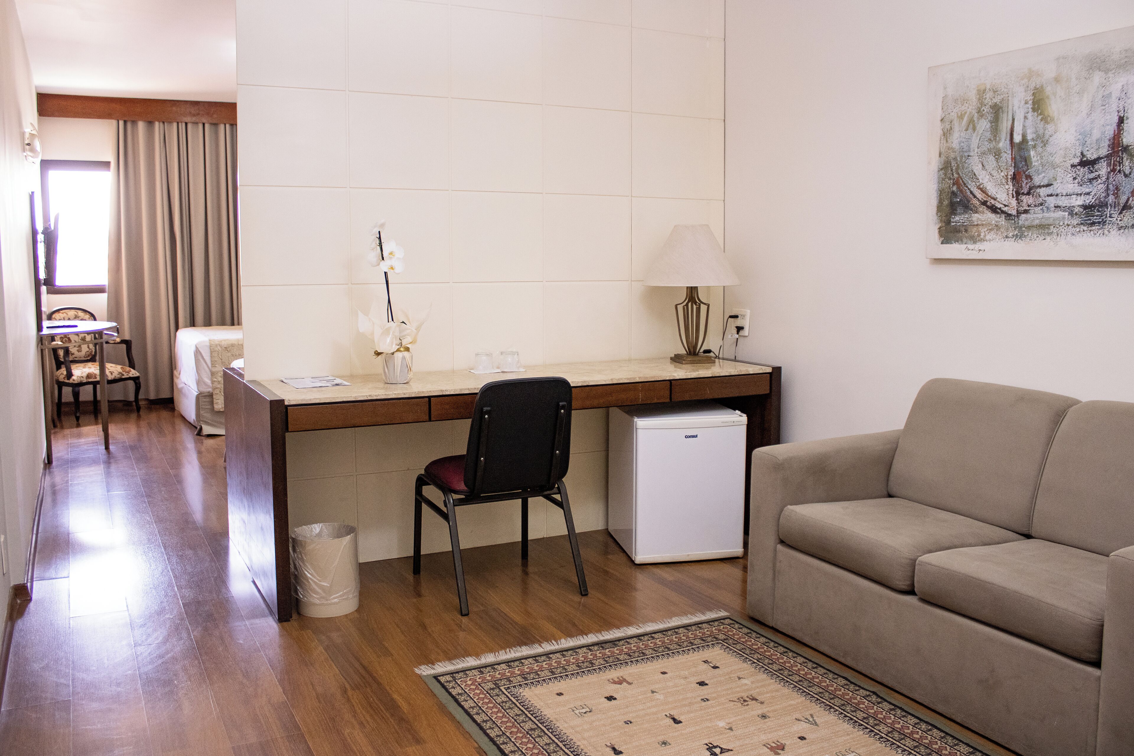 suítes luxo 2nd floor | 1 bedroom, minibar, desk, blackout curtains