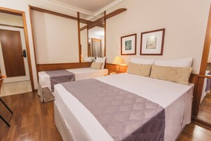 Superior Apartment | Minibar, desk, blackout drapes, free WiFi