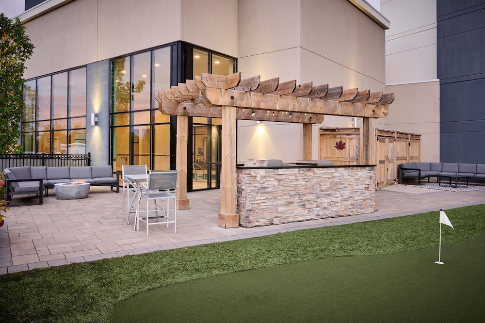 Staybridge Suites Niagara-On-The-Lake by IHG