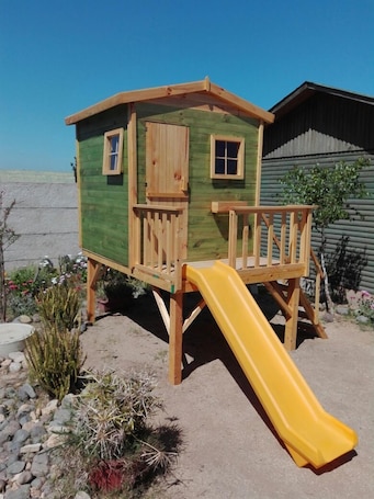 儿童活动区 - 室外