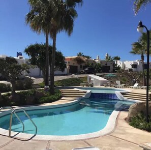 Piscina externa