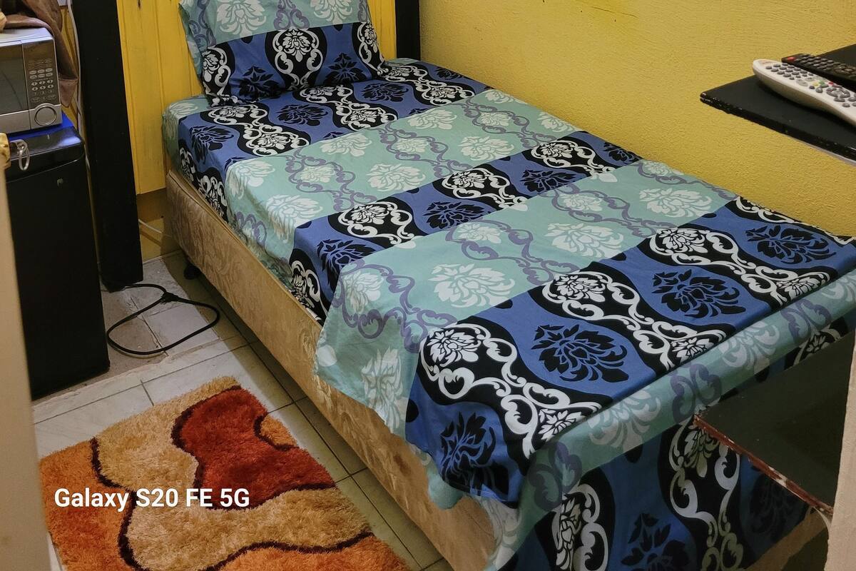 Basic-Einzelzimmer | Bettwäsche aus ägyptischer Baumwolle, hochwertige Bettwaren