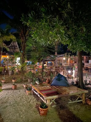 บริเวณภายนอก