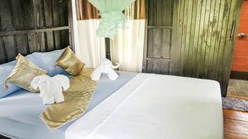 Bungalow #2 - 2nd Floor | Wi-Fi de cortesia, roupa de cama