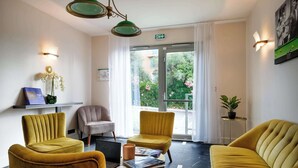 Unclassified image, 3 of 74, button - Best Western Hotel Journel Antibes-Juan-les-Pins (Antibes)