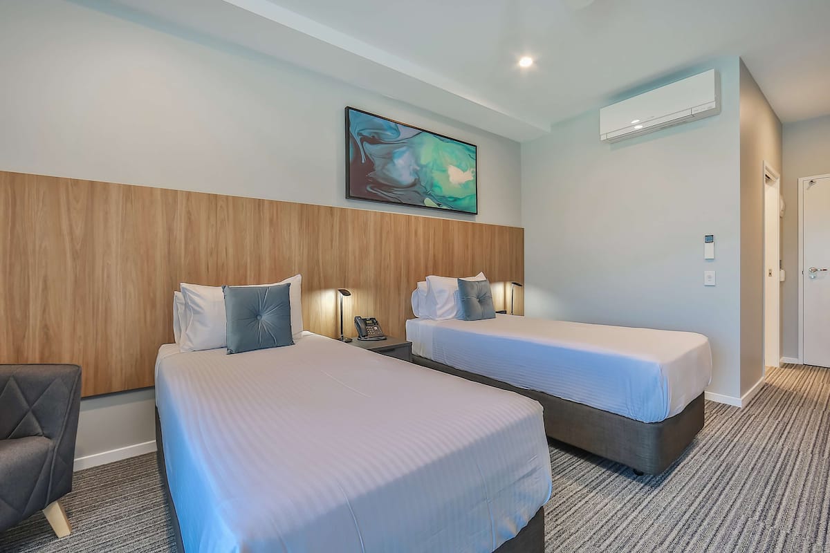 Chambre Exécutive, 2 lits une place, accessible aux personnes à mobilité réduite, non-fumeur