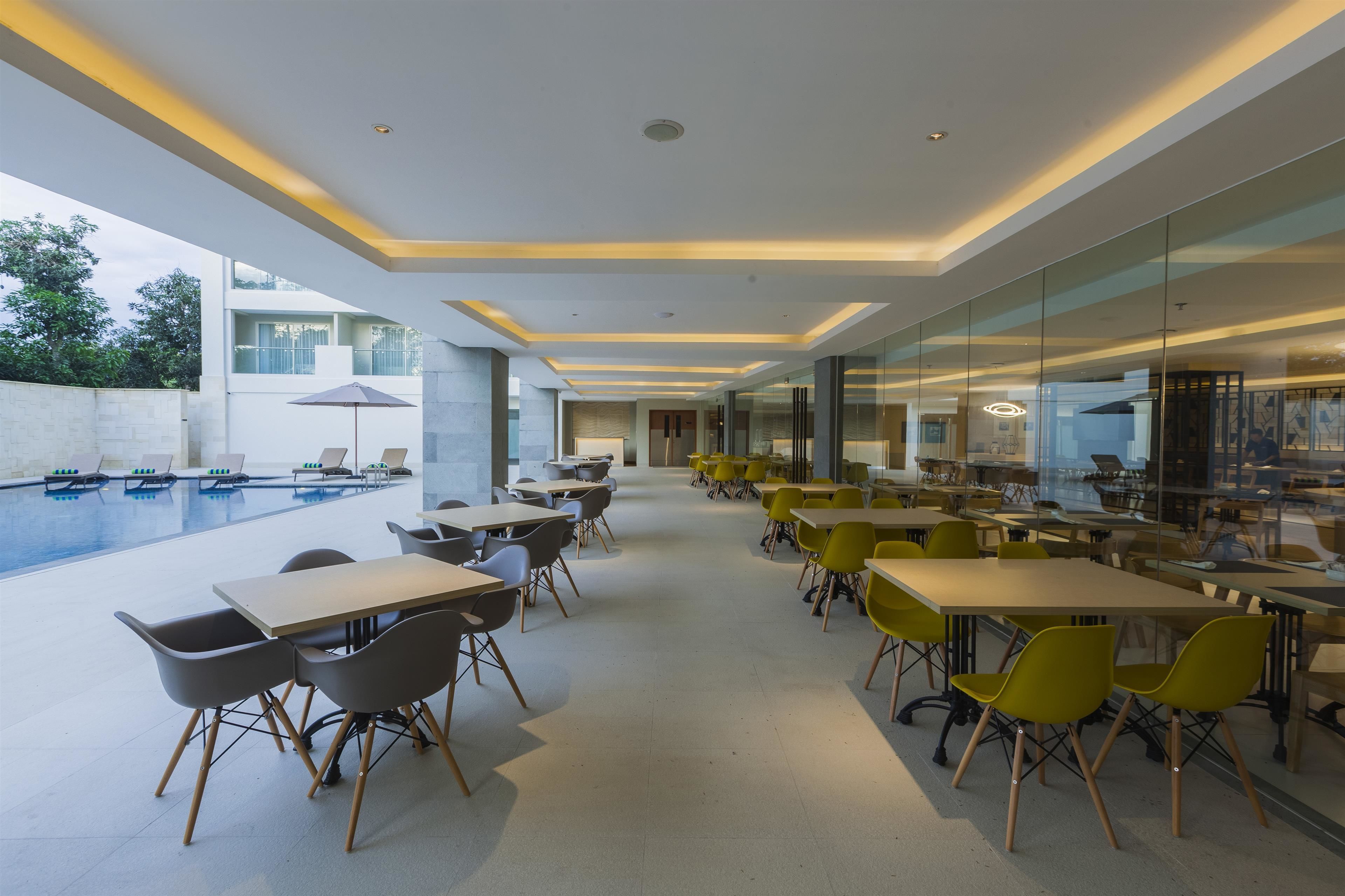 Bao gồm bữa sáng buffet hàng ngày 