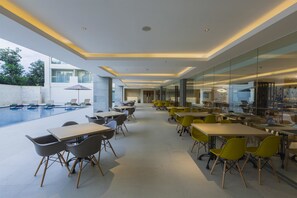 Desayuno buffet incluido todos los días