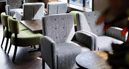 Abbey Hotel by Trivelles