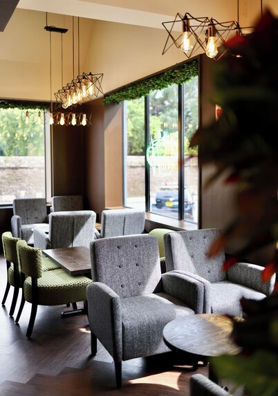 Abbey Hotel by Trivelles