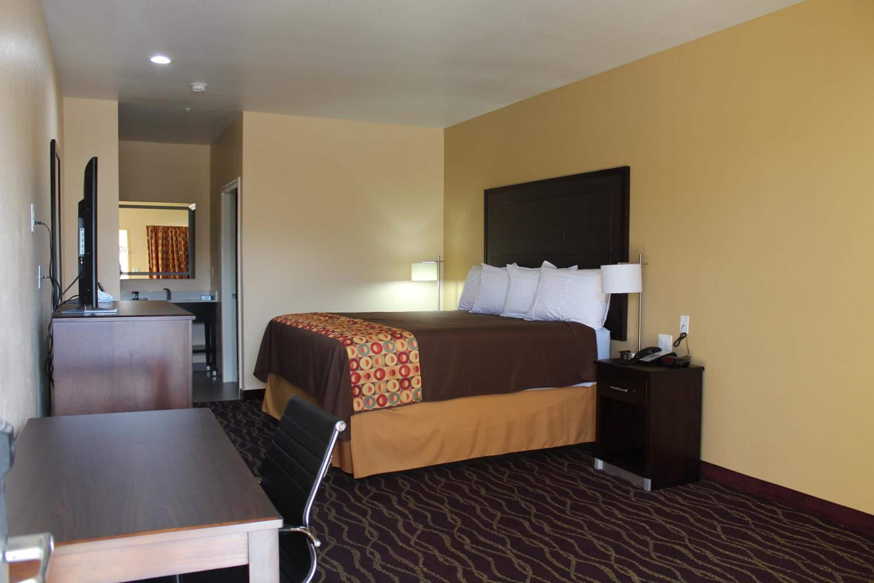 premium bedding, desk, iron/ironing board, free wifi