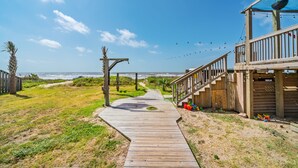 Sundeck - Boardwalk (Port Bolivar)