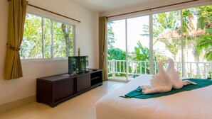 5-Bedroom Pool Villa  | Room amenity - Tananza Pool Villa Nern Khao Phuket (Ratsada)