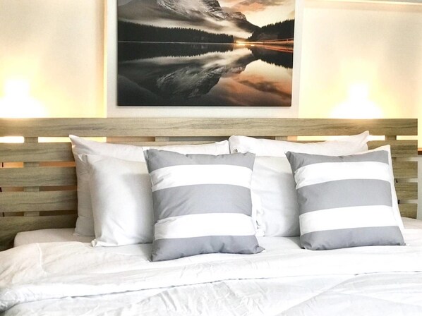 Superior Condo, 1 Bedroom, Non Smoking, City View | Desk, iron/ironing board, free WiFi, bed sheets - Bob's Thai BNB's (Chiang Mai)