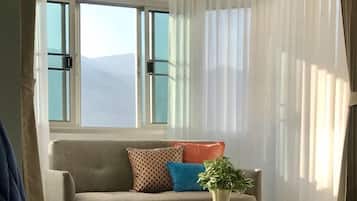 Deluxe Condo, 1 King Bed, Mountain View, Mountainside | Desk, iron/ironing board, free WiFi, bed sheets