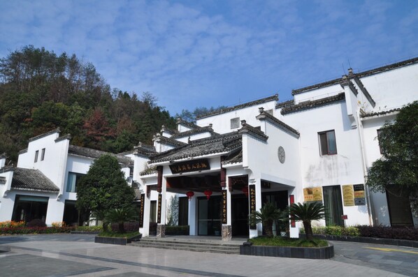 Exterior