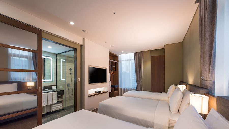 ENA Suite Hotel Namdaemun