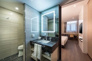Standard King Room (Bigger than most in Seoul) | Bathroom | Designer toiletries, hair dryer, bathrobes, slippers