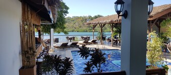 Edgewater Dive & Spa Resort
